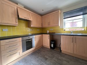 Kitchen- click for photo gallery